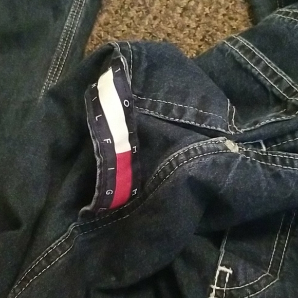 Tommy Hilfiger Bibed overalls and hoodie - Picture 4 of 5